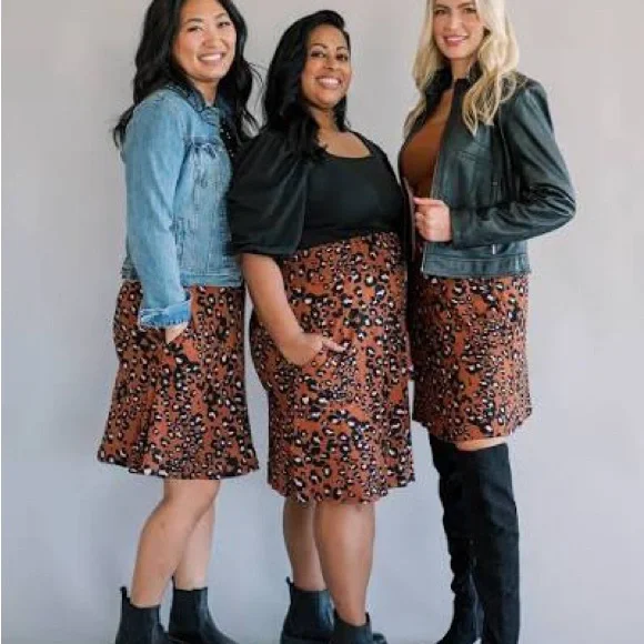 Merrick White Collection Brown Leopard Print A-Line Skirt - Picture 2 of 4